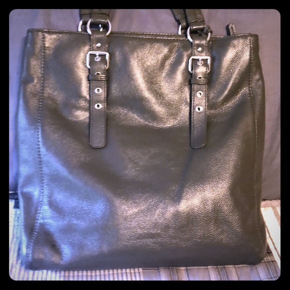 Michael Kors Handbags - Michael Kors tote